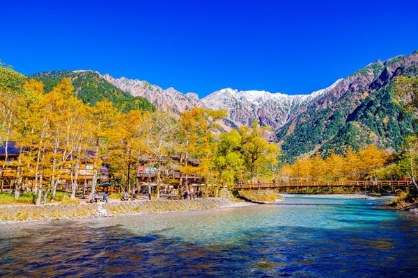 【高知龍馬空港発】 立山黒部アルペンルートと上高地・信州善光寺・国宝松本城3日間3